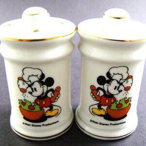 VINTAGE DISNEY SALT & PEPPER SHAKERS SET MADE IN JAPAN (W1-6)